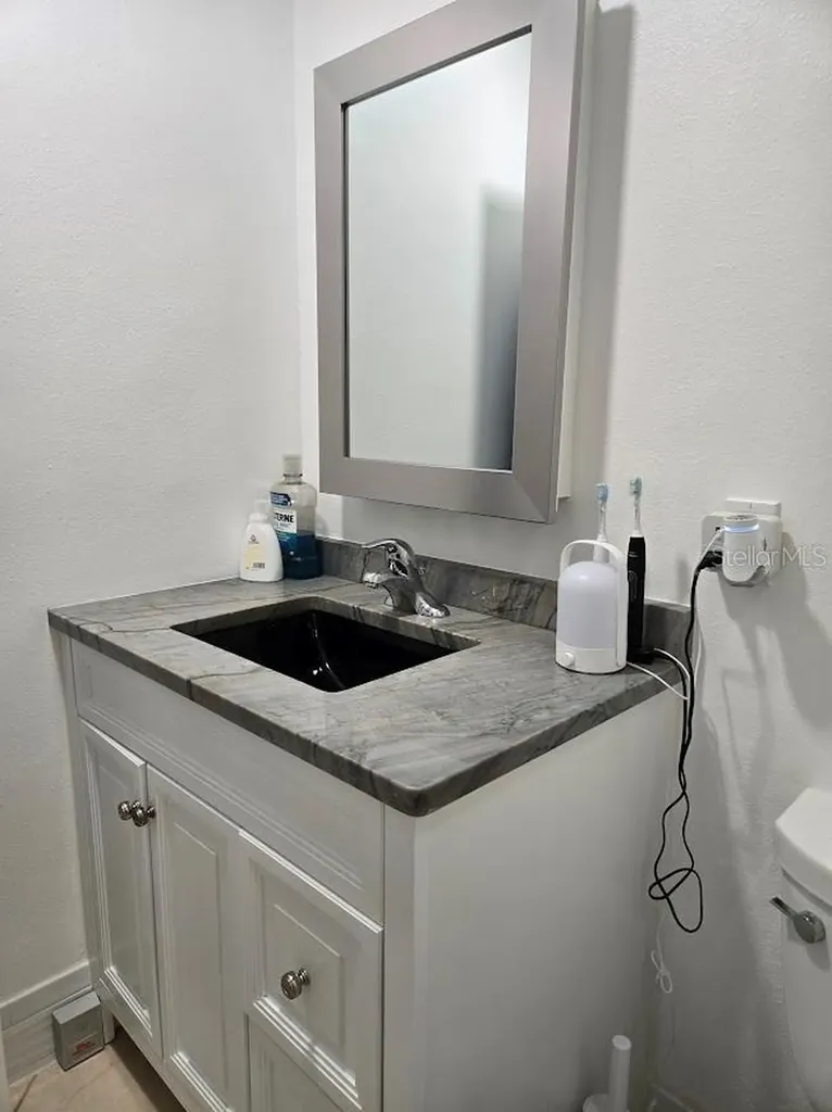 650 Pinellas Point Drive S St Petersburg FL 33705