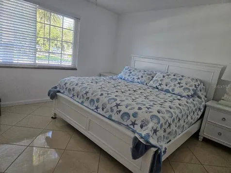 650 Pinellas Point Drive S St Petersburg FL 33705