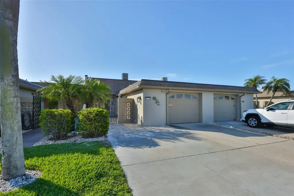 574 Boca Ciega Point Boulevard N St Petersburg FL 33708