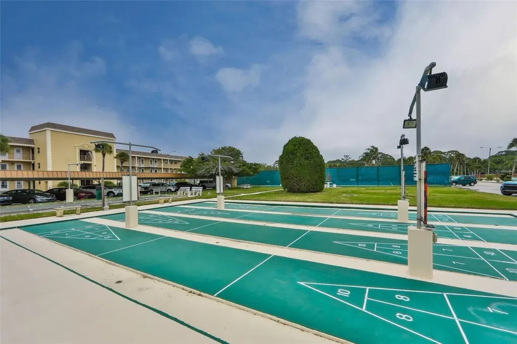 574 Boca Ciega Point Boulevard N St Petersburg FL 33708