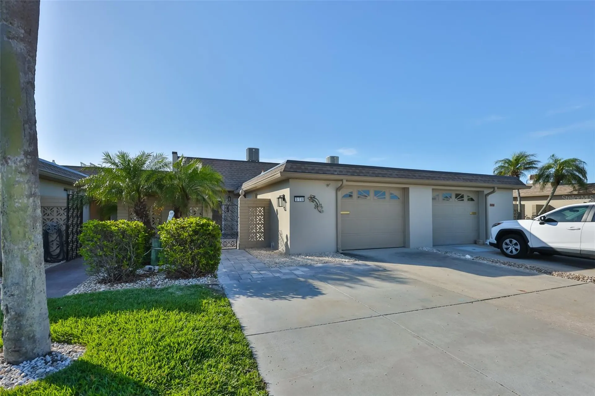574 Boca Ciega Point Boulevard N St Petersburg FL 33708