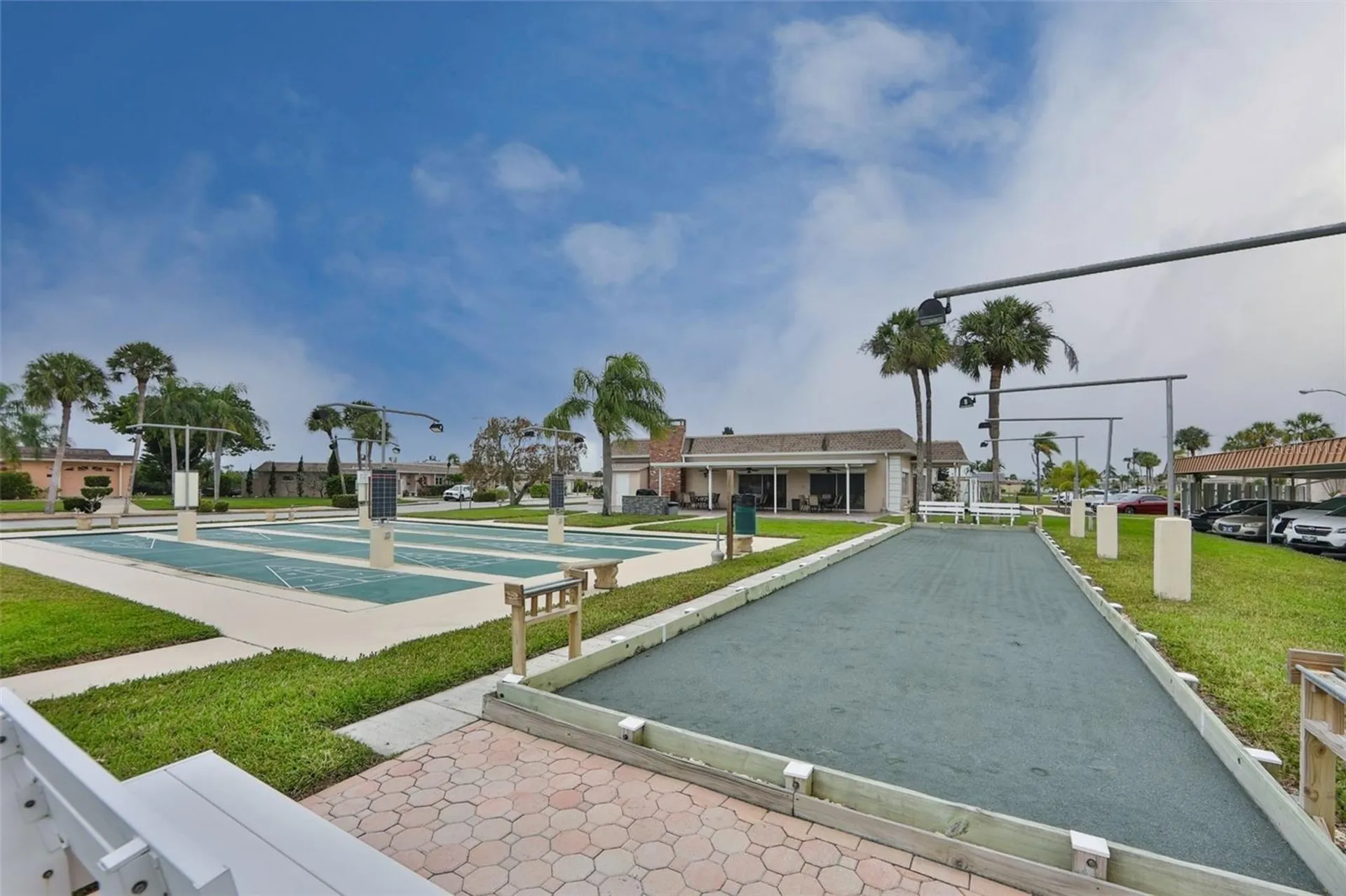 574 Boca Ciega Point Boulevard N St Petersburg FL 33708