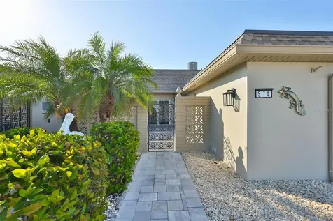 574 Boca Ciega Point Boulevard N St Petersburg FL 33708