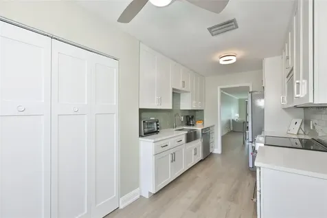 574 Boca Ciega Point Boulevard N St Petersburg FL 33708