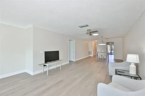 574 Boca Ciega Point Boulevard N St Petersburg FL 33708