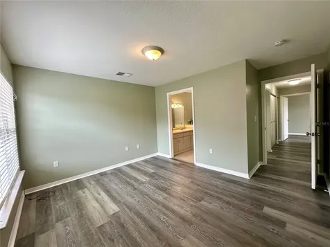 10534 White Lake Court Tampa FL 33626