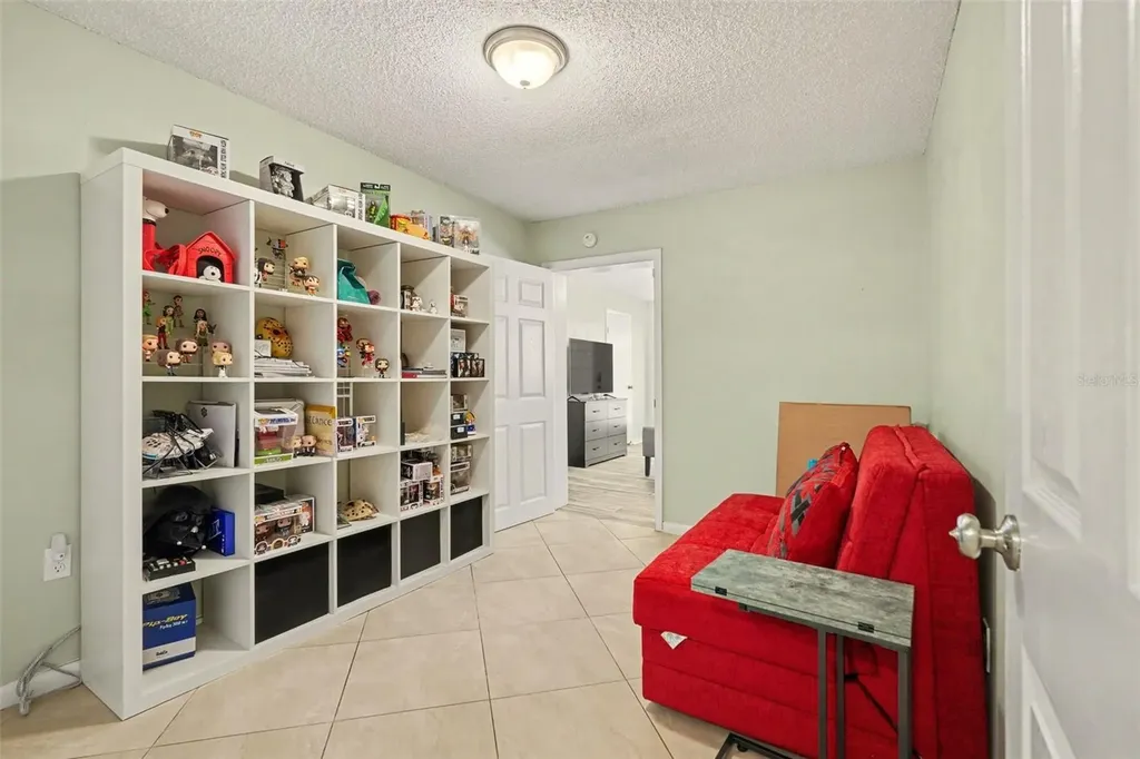 412 W Idlewild Avenue Tampa FL 33604