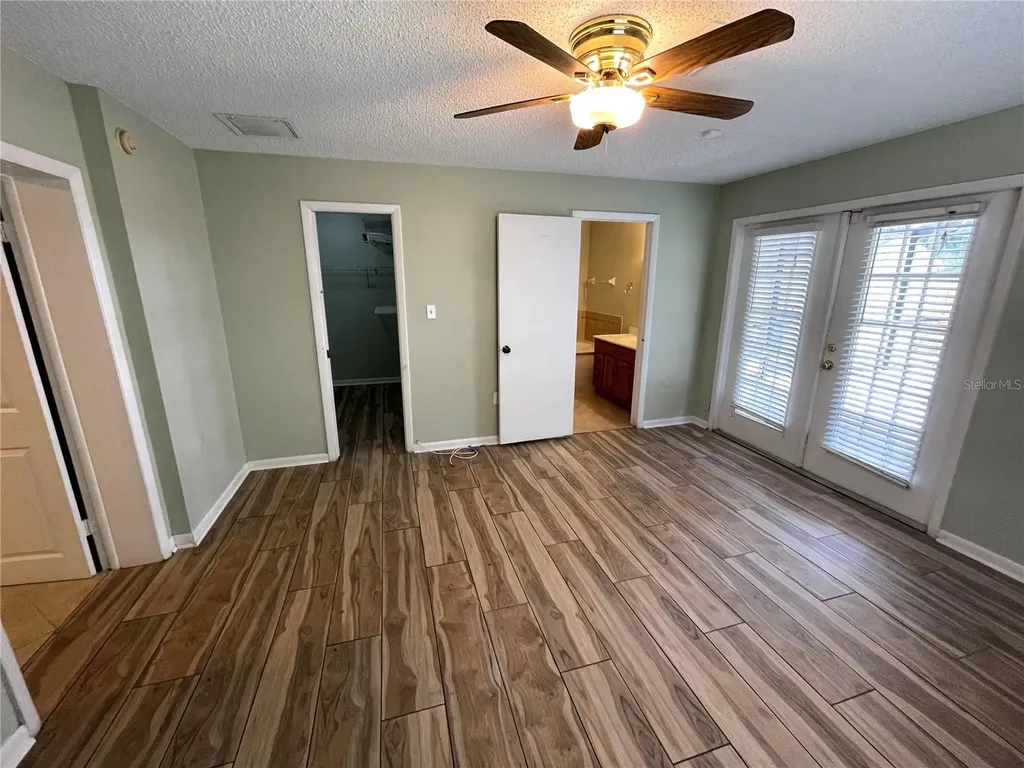 412 W Idlewild Avenue Tampa FL 33604