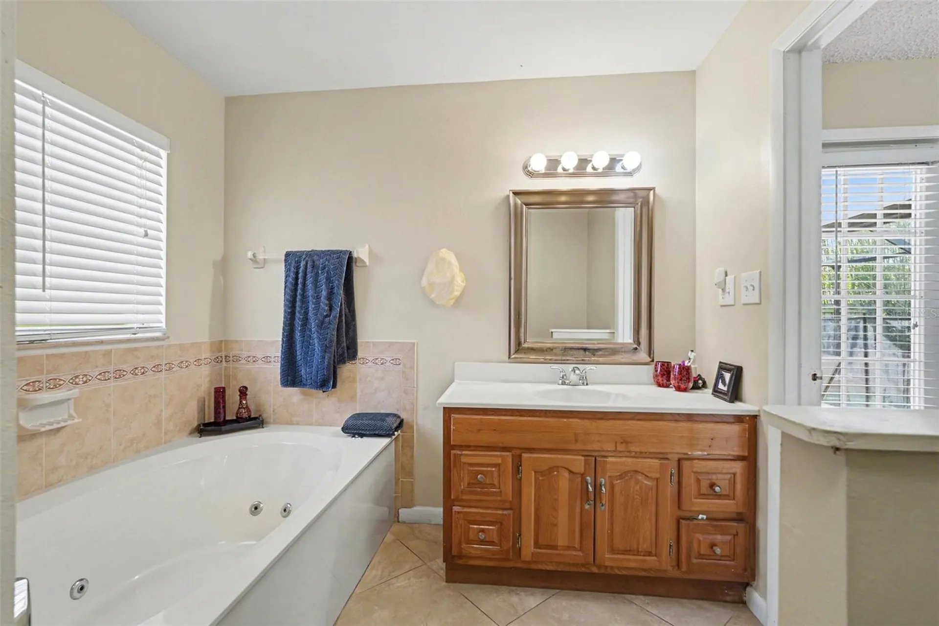 412 W Idlewild Avenue Tampa FL 33604