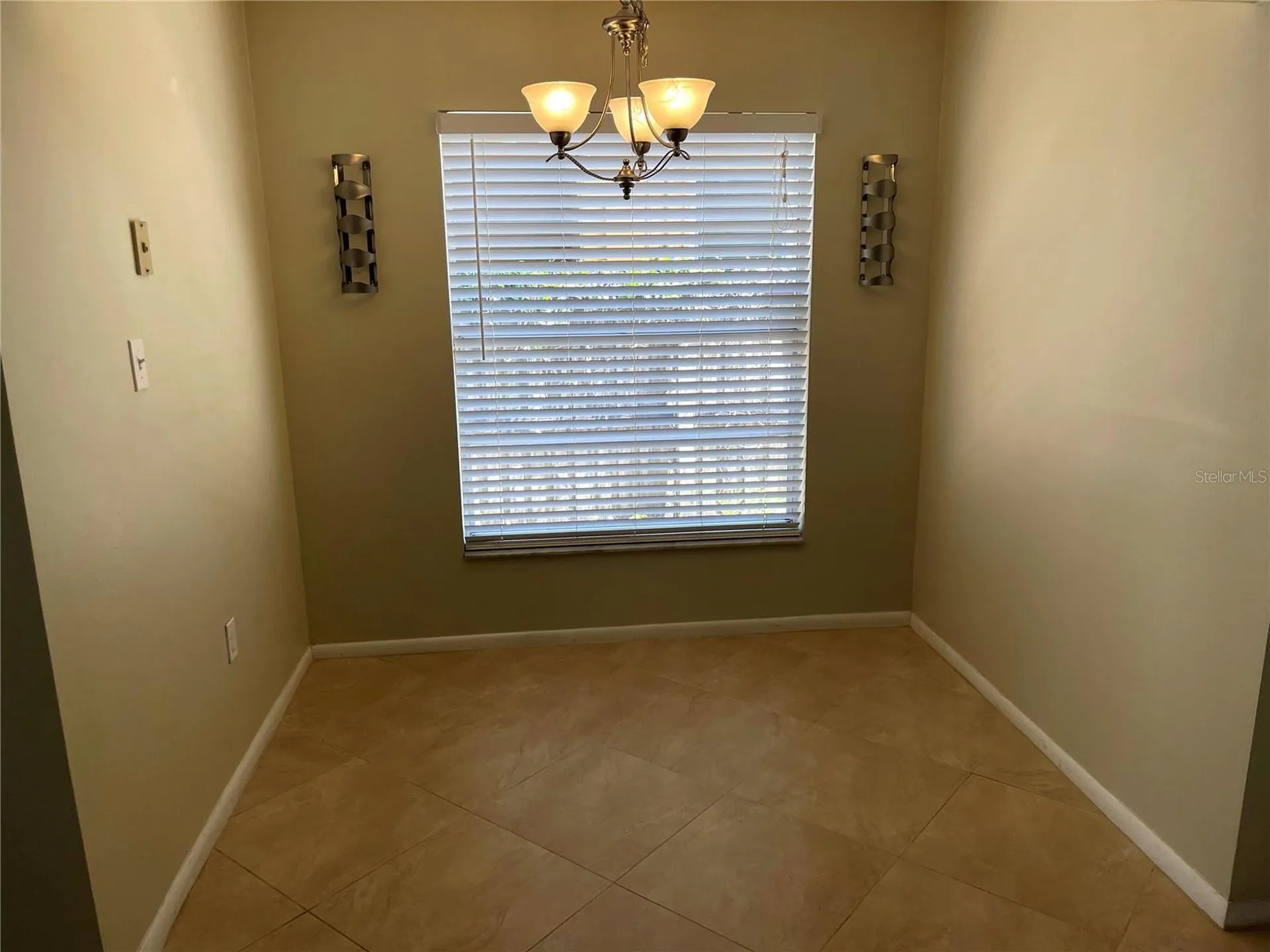 412 W Idlewild Avenue Tampa FL 33604
