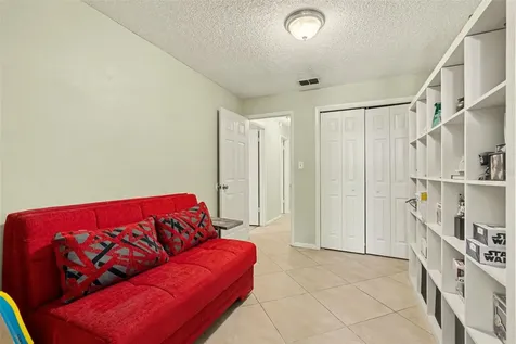 412 W Idlewild Avenue Tampa FL 33604