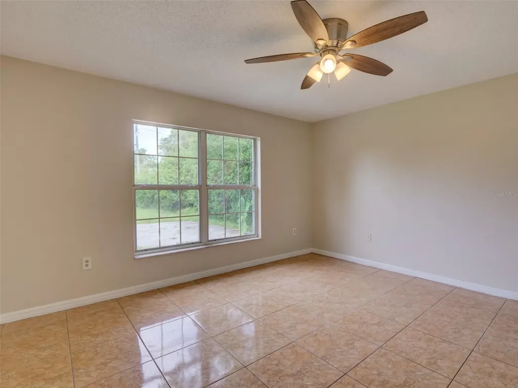 806 Illinois Avenue St Cloud FL 34771