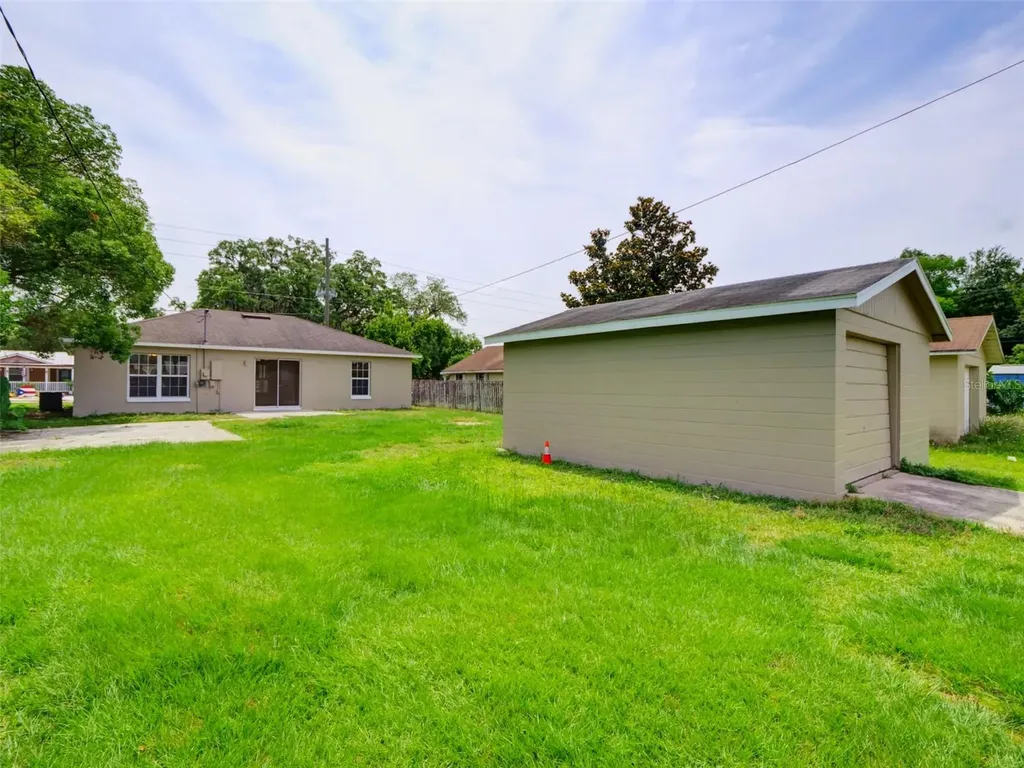 806 Illinois Avenue St Cloud FL 34771