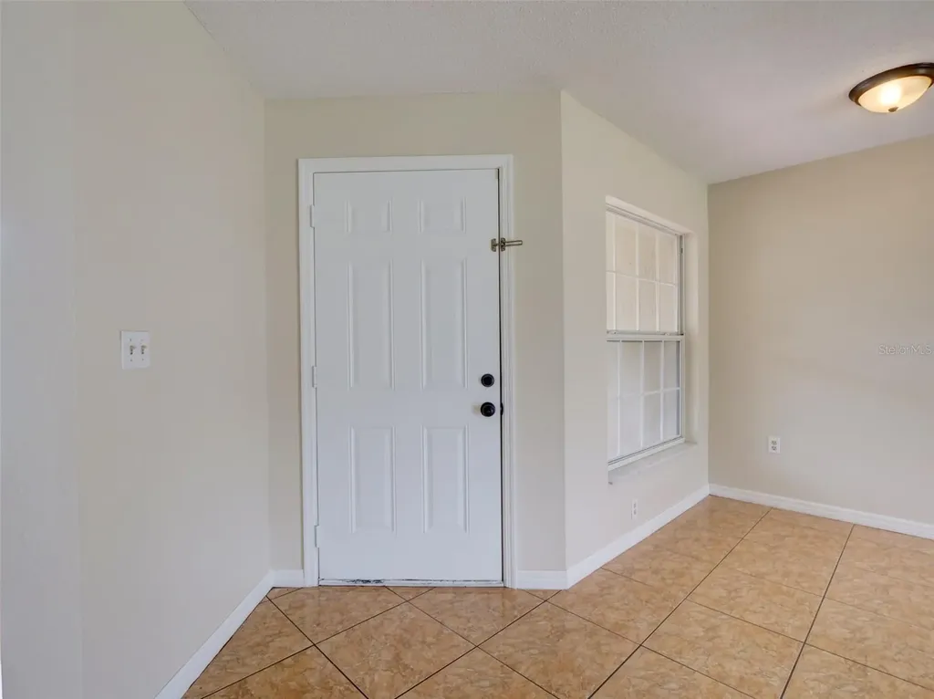 806 Illinois Avenue St Cloud FL 34771
