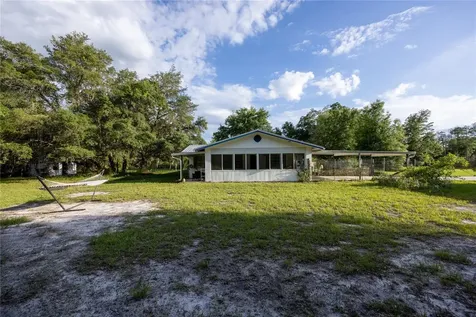 7803 SE Us Highway 301 Hawthorne FL 32640