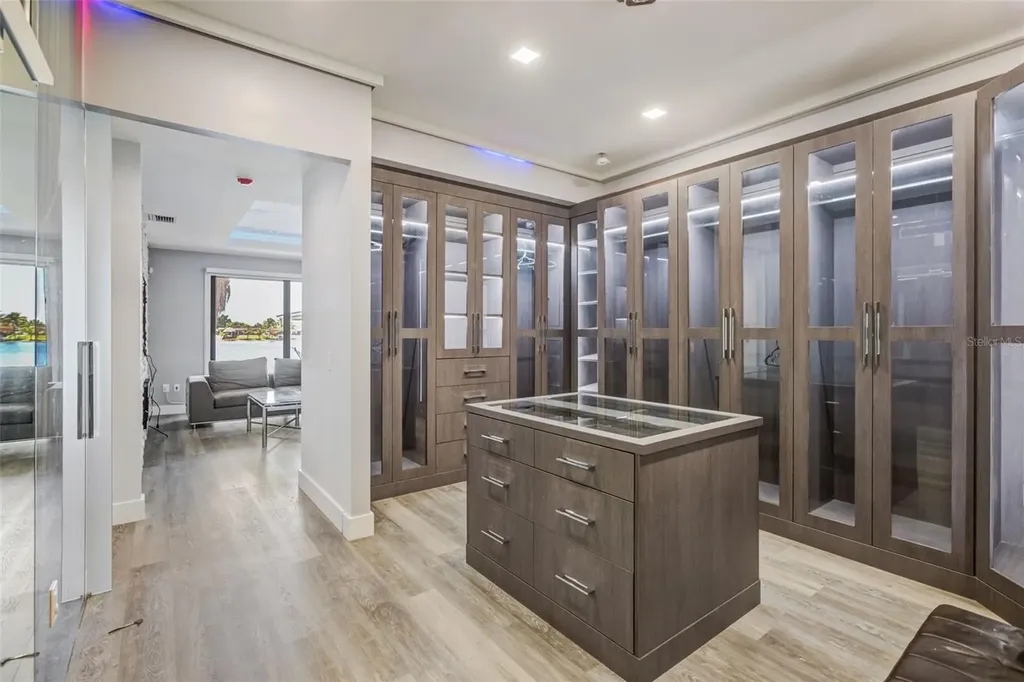 18101 NW 85th Avenue Hialeah FL 33015