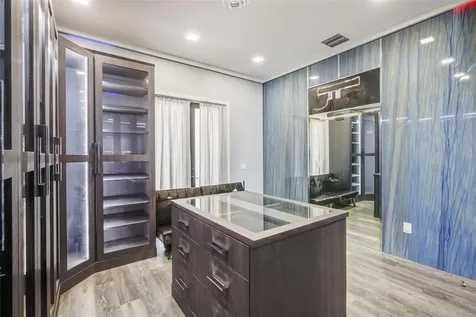 18101 NW 85th Avenue Hialeah FL 33015