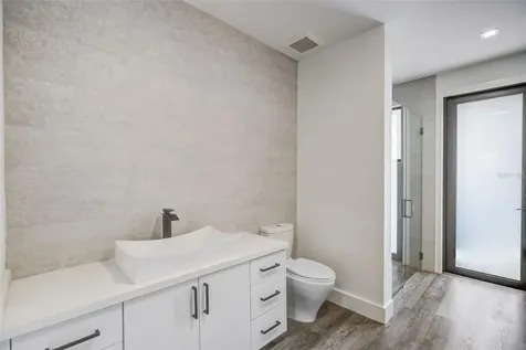 18101 NW 85th Avenue Hialeah FL 33015