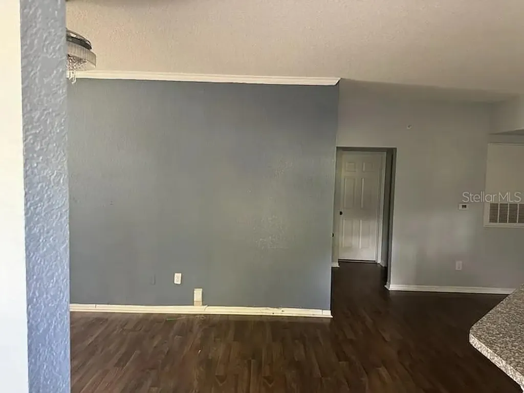 6392 Raleigh Street Orlando FL 32835