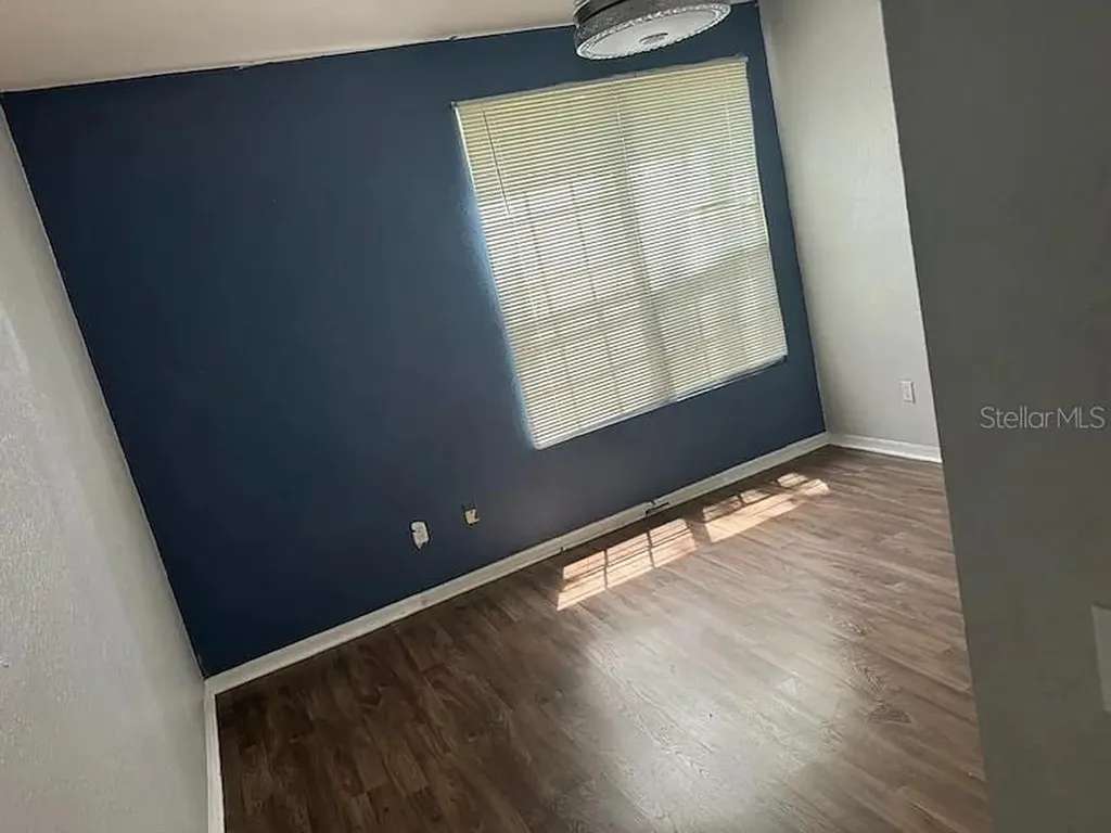 6392 Raleigh Street Orlando FL 32835