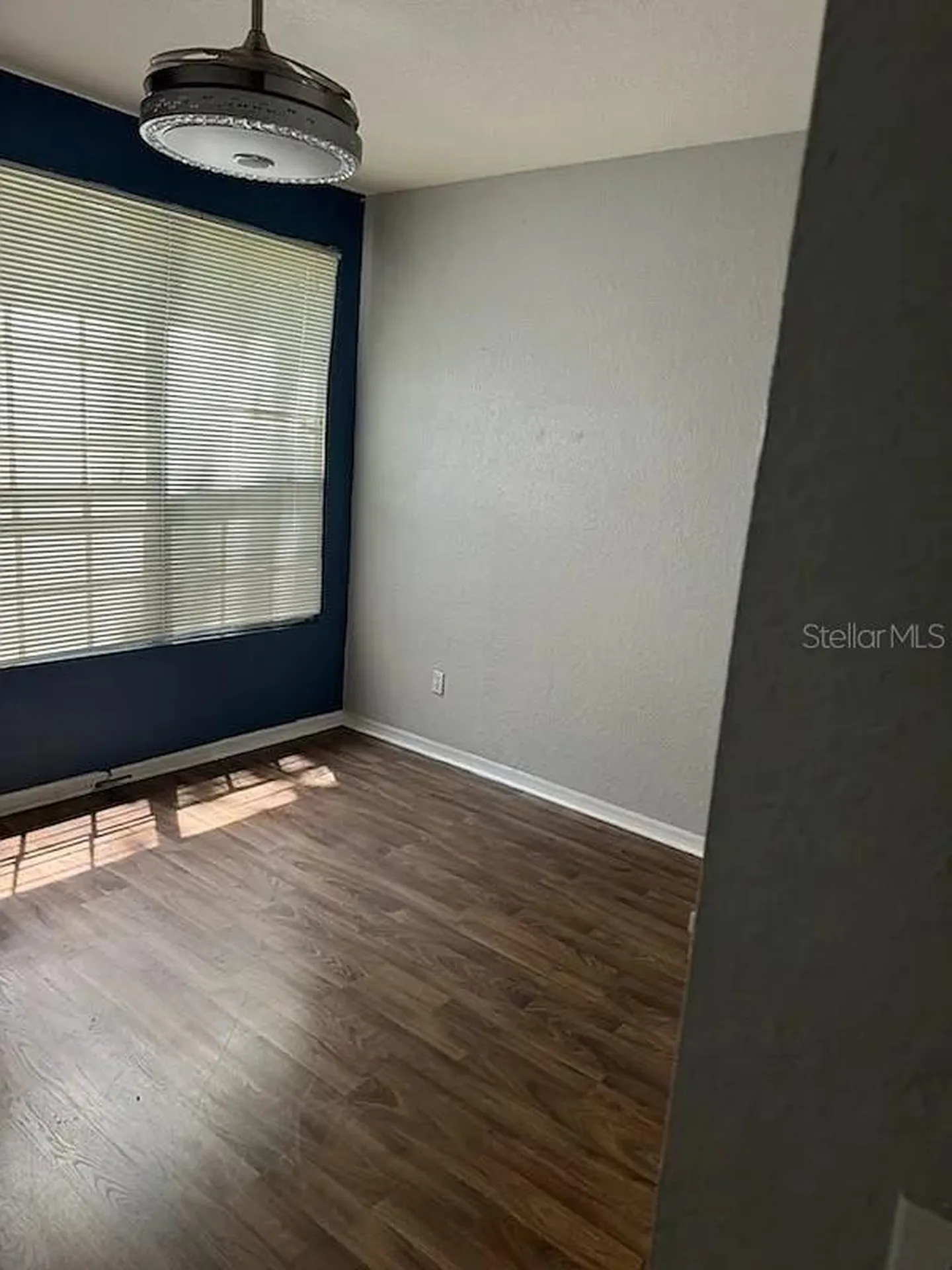 6392 Raleigh Street Orlando FL 32835