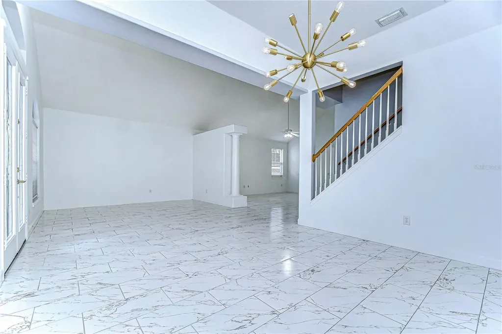 5103 Ashcrest Court Tampa FL 33647