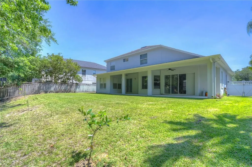 5103 Ashcrest Court Tampa FL 33647
