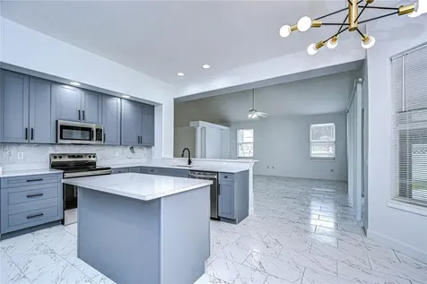 5103 Ashcrest Court Tampa FL 33647