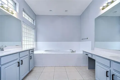 5103 Ashcrest Court Tampa FL 33647