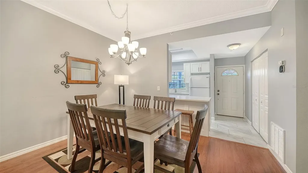 8355 Glenrose Way Sarasota FL 34238