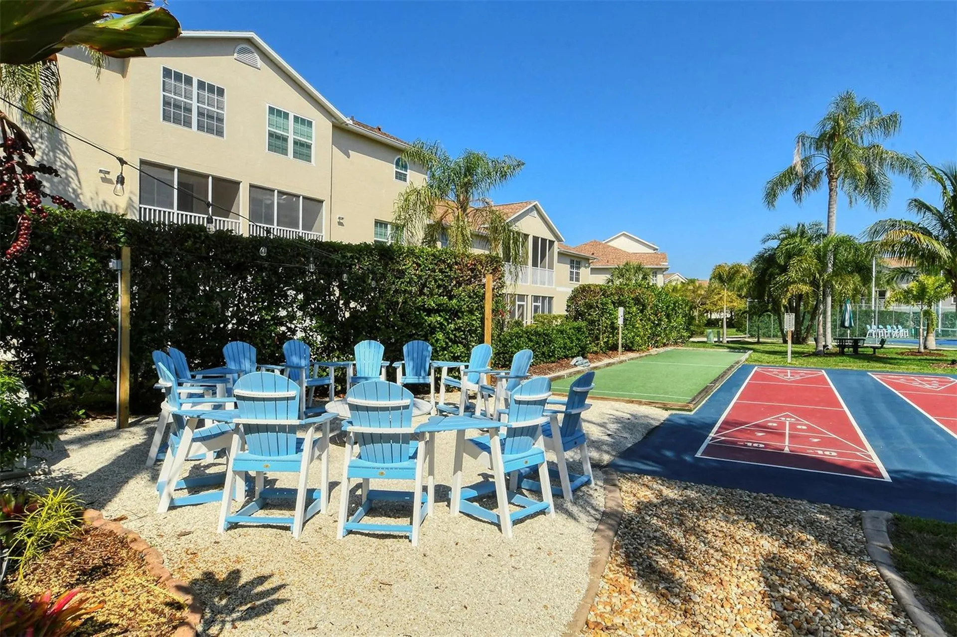 8355 Glenrose Way Sarasota FL 34238