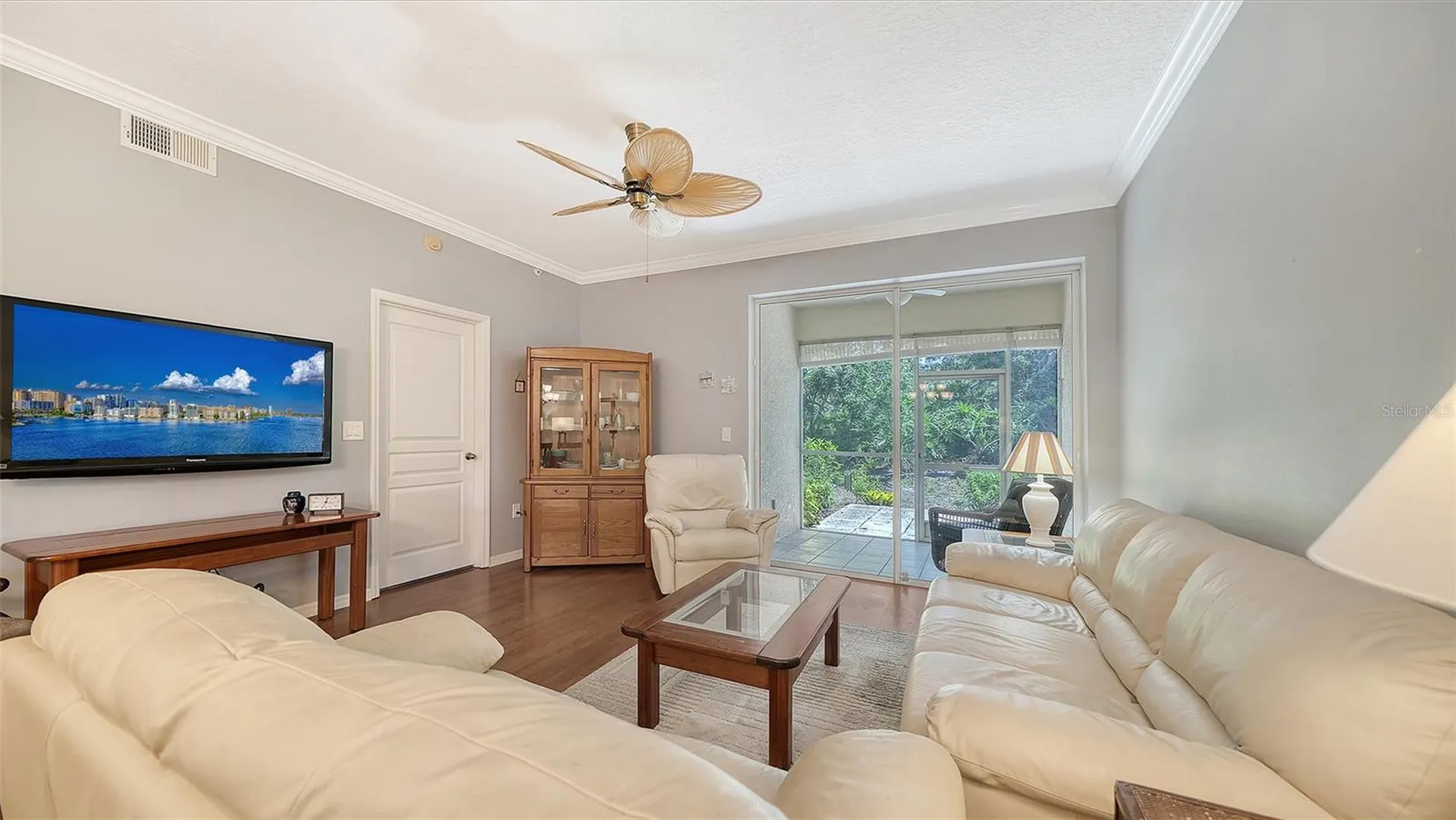 8355 Glenrose Way Sarasota FL 34238