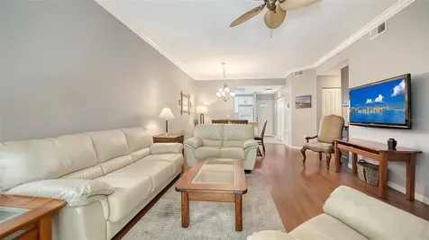 8355 Glenrose Way Sarasota FL 34238