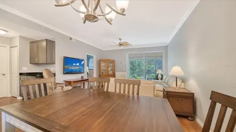 8355 Glenrose Way Sarasota FL 34238