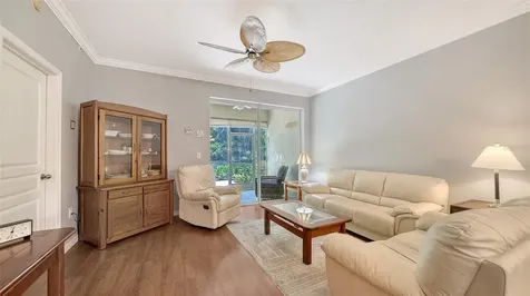8355 Glenrose Way Sarasota FL 34238