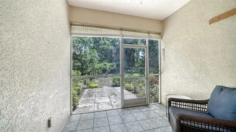 8355 Glenrose Way Sarasota FL 34238