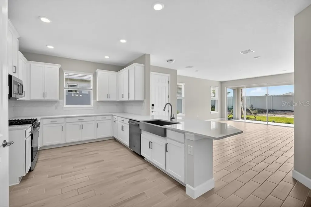 3946 Immacolata Way Wesley Chapel FL 33543