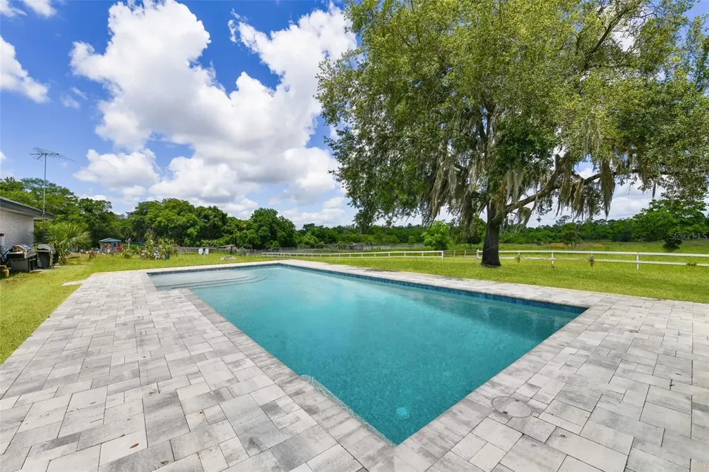 5750 Oak Hollow Lane Oviedo FL 32765