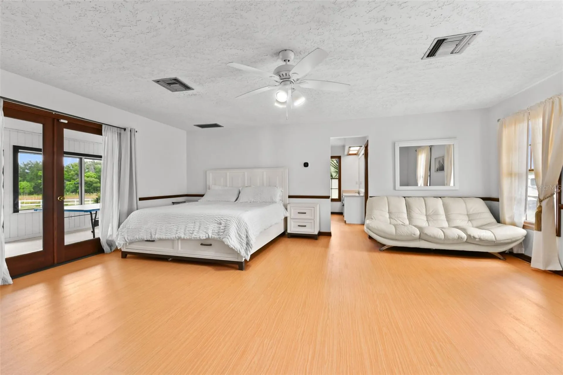 5750 Oak Hollow Lane Oviedo FL 32765