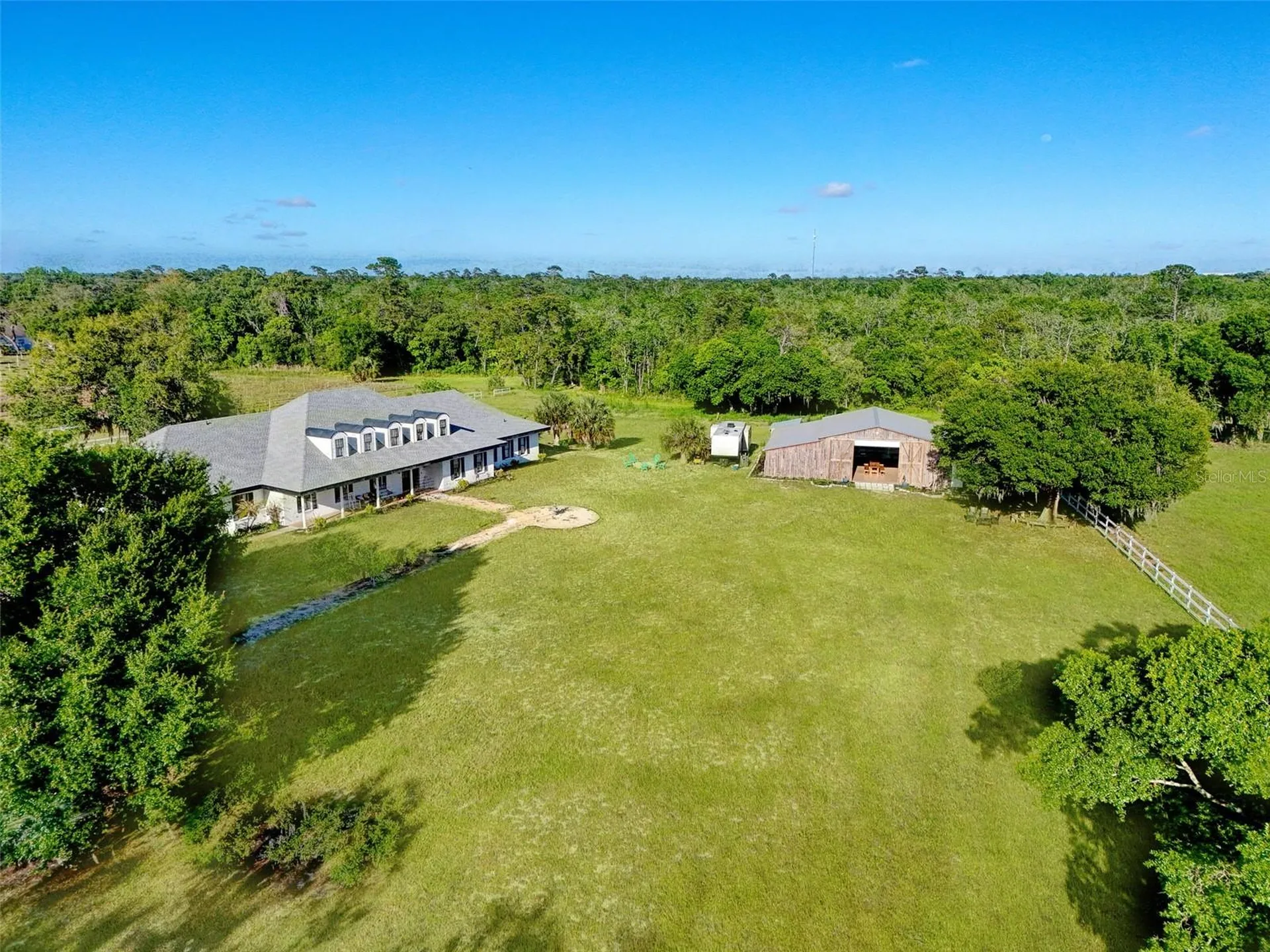 5750 Oak Hollow Lane Oviedo FL 32765