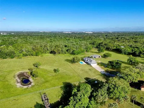 5750 Oak Hollow Lane Oviedo FL 32765