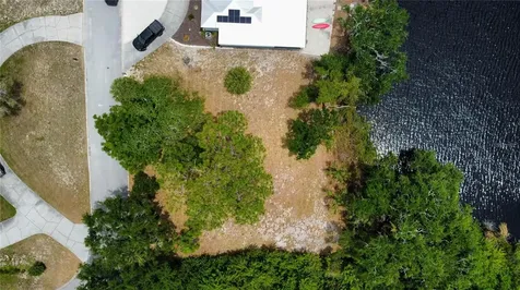 1105 Ashland Tarpon Springs FL 34689