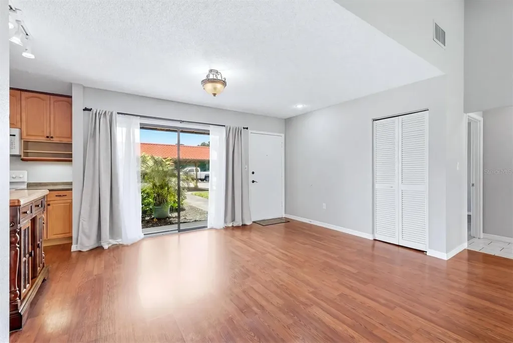 6628 Draw Lane Sarasota FL 34238
