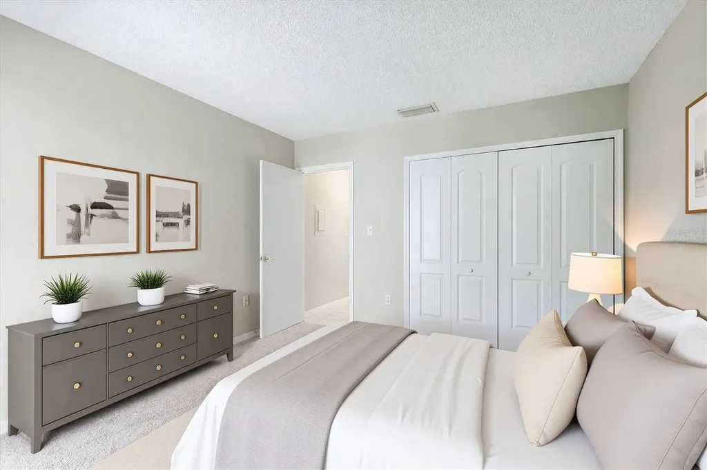 6628 Draw Lane Sarasota FL 34238