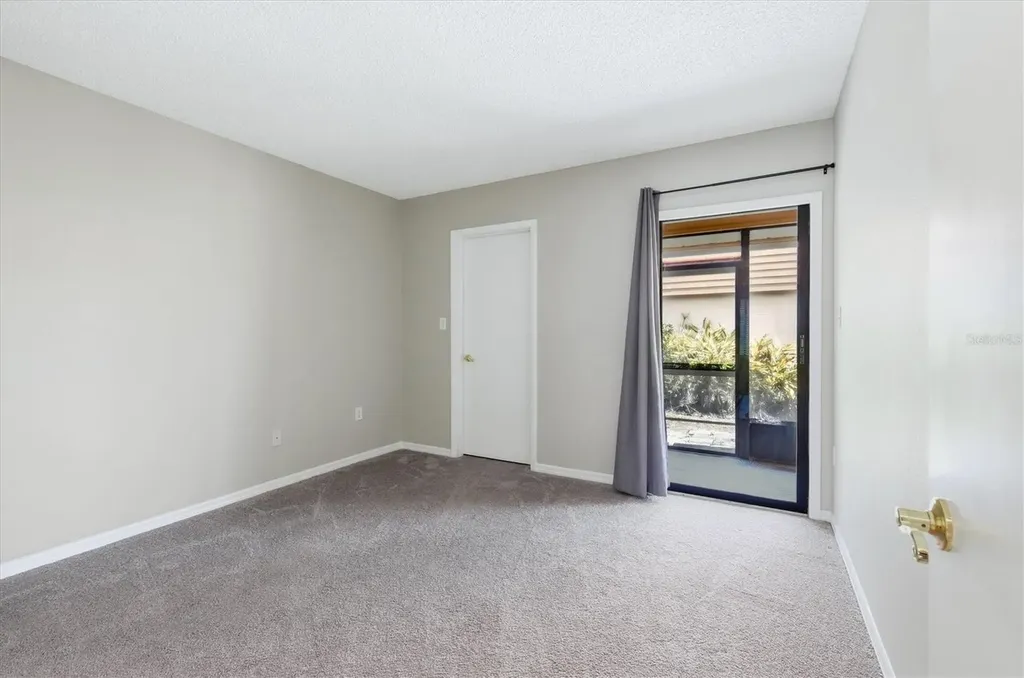 6628 Draw Lane Sarasota FL 34238