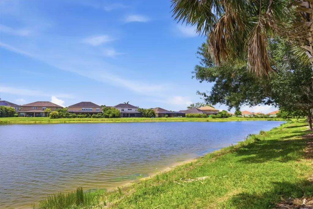 6628 Draw Lane Sarasota FL 34238