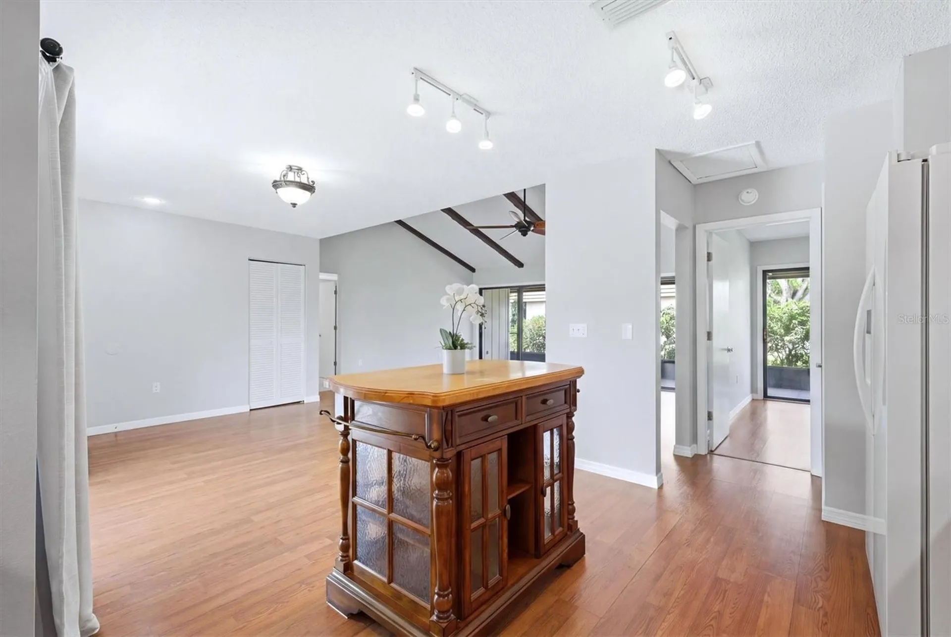 6628 Draw Lane Sarasota FL 34238
