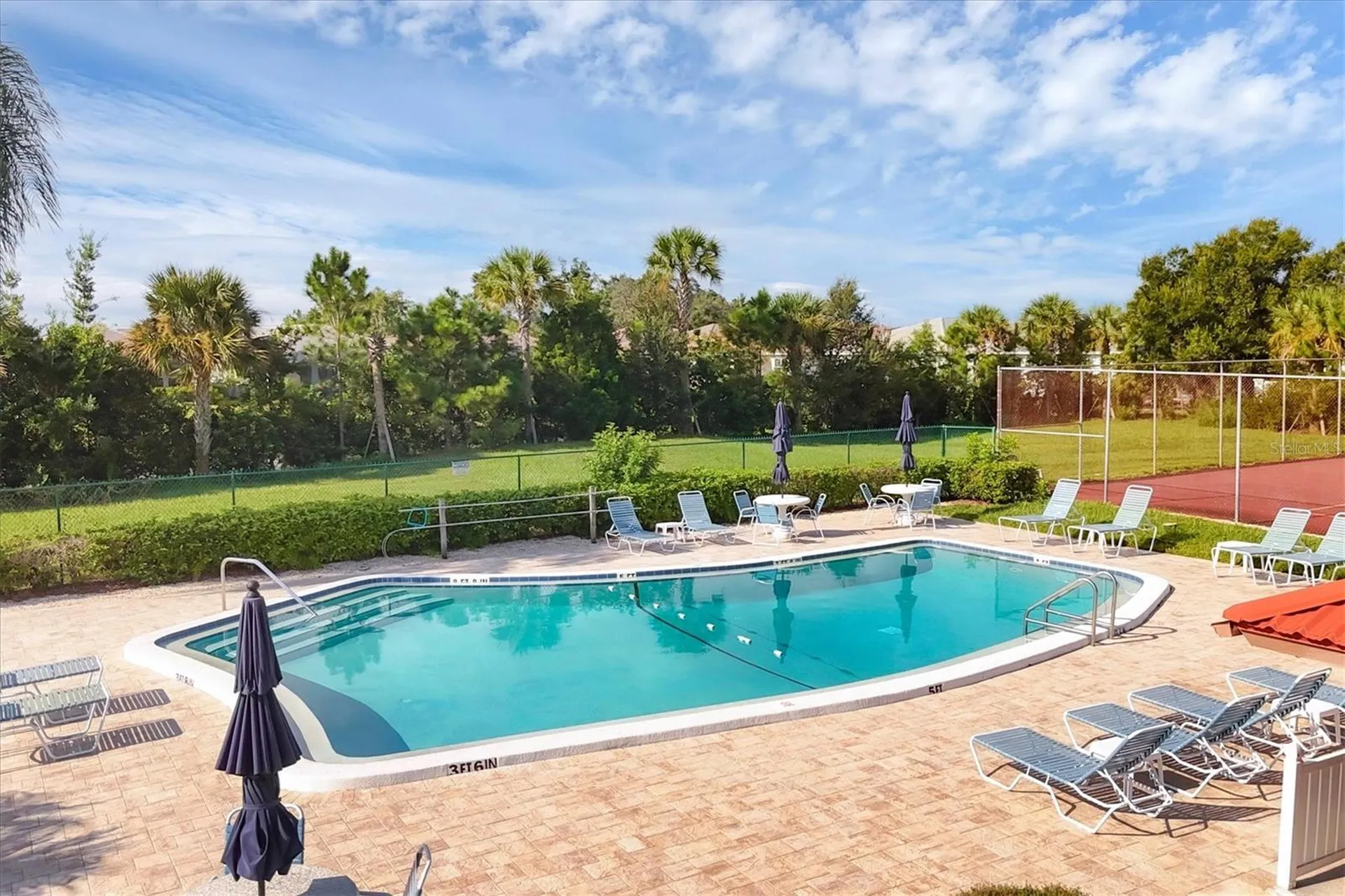 6628 Draw Lane Sarasota FL 34238