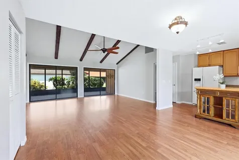 6628 Draw Lane Sarasota FL 34238