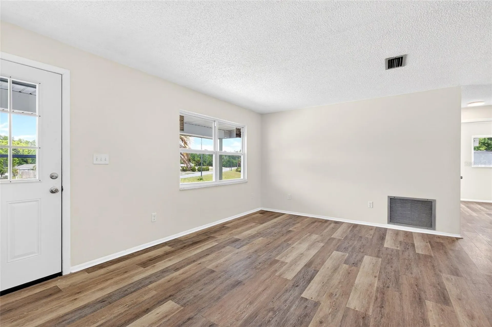 1766 W Gardenia Drive Citrus Springs FL 34434